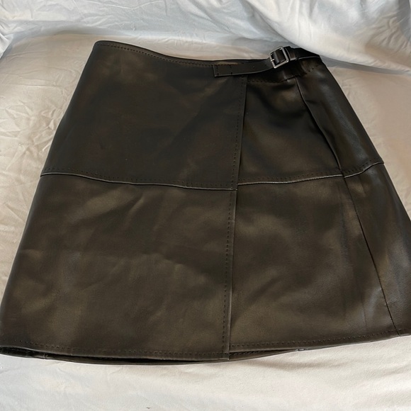 Black Vegan Leather Faux Wrap Skirt - XS - Picture 1 of 4